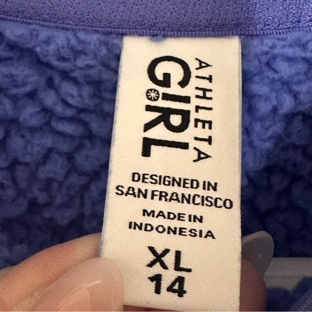 Athleta Girl Cozy Blue Faux Sherpa Girls Hoodie with Pockets size XL - Picture 4 of 6